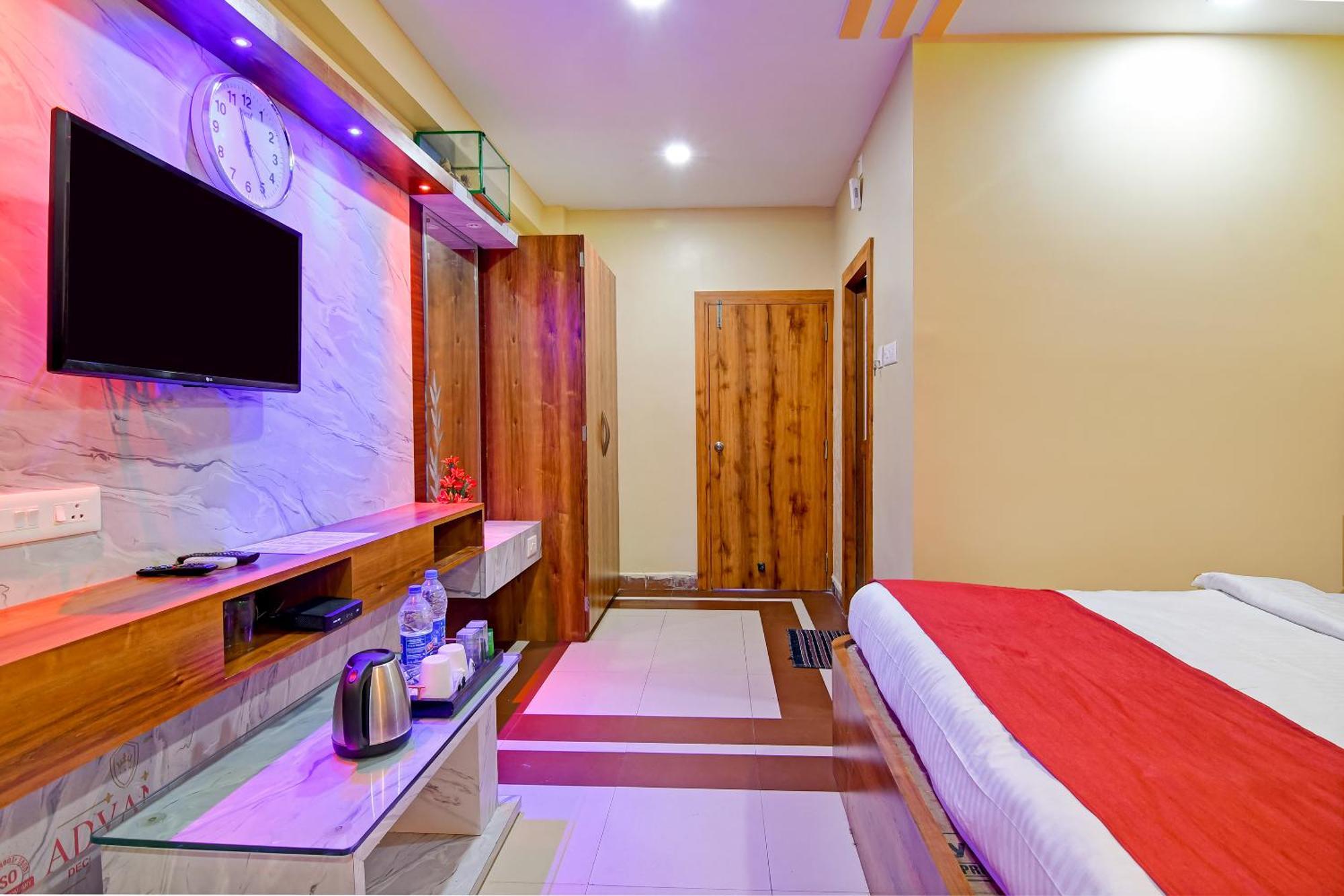 Hotel Ashray Puri Bagian luar foto